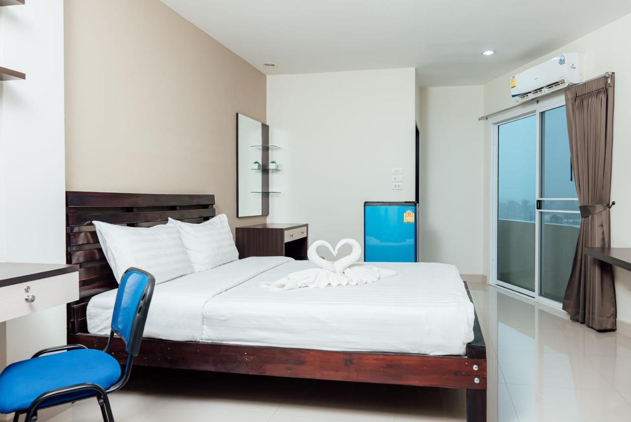 Corner One Residence Hat Yai Exterior photo